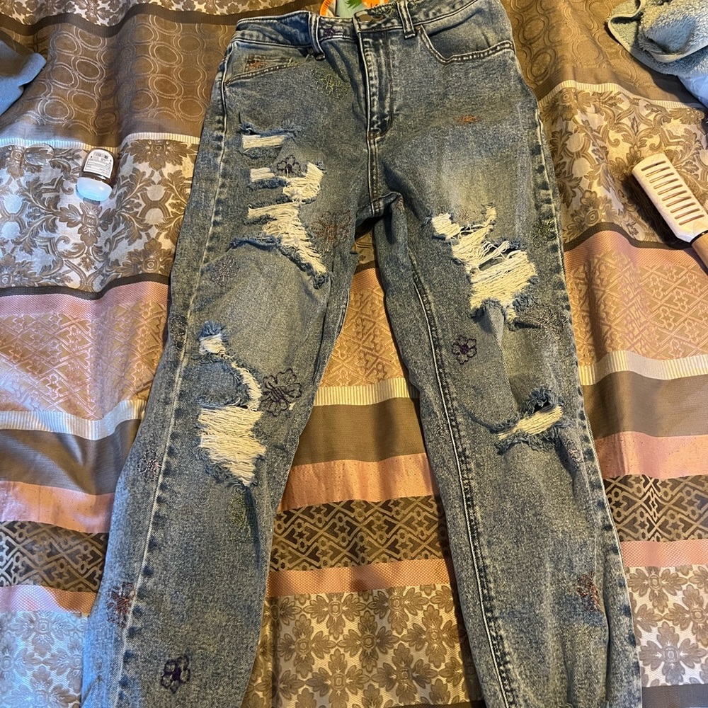 Some mom jeans